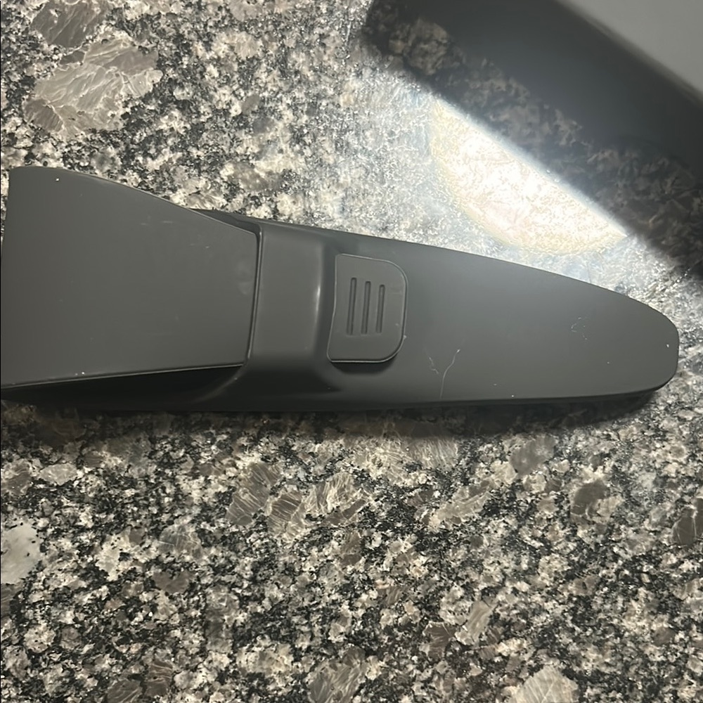Bolin Webb- Silicone Razor Case - Picture 3 of 4